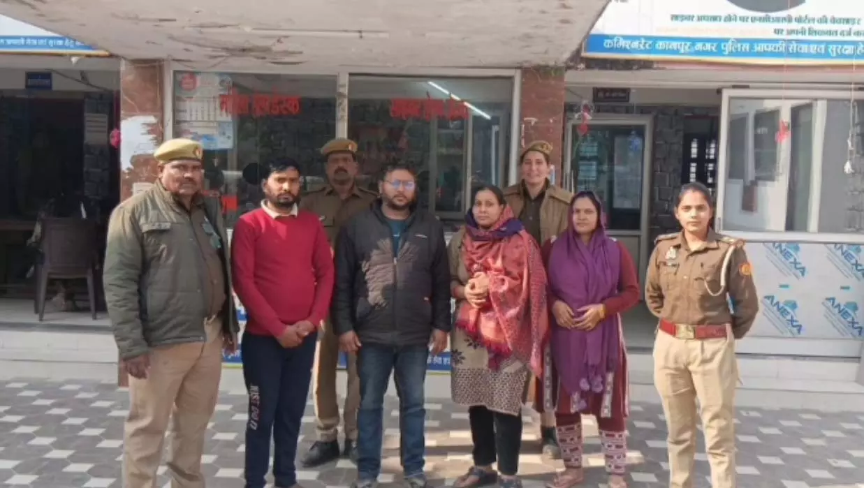 5 लाख की डील! मंदिर के पास से चोरी हुआ महिला भिखारी का बेटा, जानिए पुलिस को कैसे मिली सफलता 5 लाख की डील! मंदिर के पास से चोरी हुआ महिला भिखारी का बेटा, जानिए पुलिस को कैसे मिली सफलता