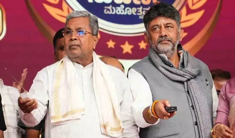 सिद्धारमैया के साथ ब्रेकफास्ट मीटिंग उसी दबाव की वजह से हुई: DK Shivakumar सिद्धारमैया के साथ ब्रेकफास्ट मीटिंग उसी दबाव की वजह से हुई: DK Shivakumar