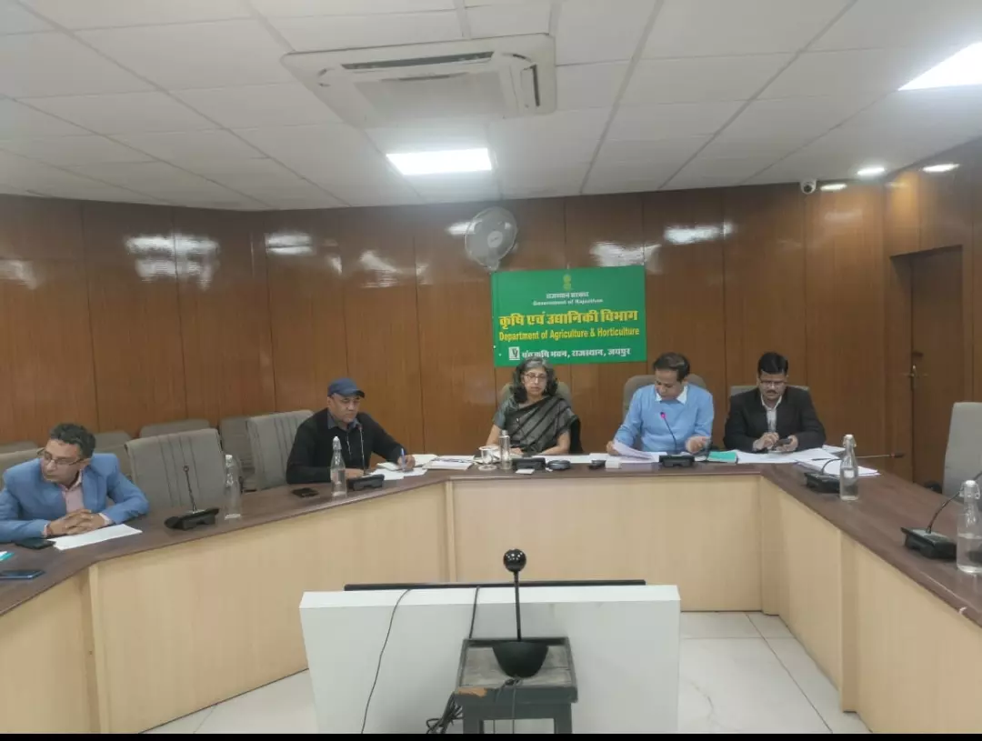 Jaipur : दिसंबर के प्रथम सप्ताह में प्रदेश में यूरिया की बड़ी खेप पहुंचाने की योजना Jaipur : दिसंबर के प्रथम सप्ताह में प्रदेश में यूरिया की बड़ी खेप पहुंचाने की योजना