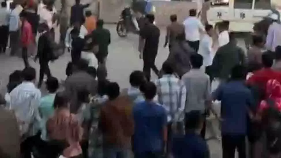 हिंजवाड़ी IT पार्क में बस हादसा, दो स्कूली बच्चों की मौत हिंजवाड़ी IT पार्क में बस हादसा, दो स्कूली बच्चों की मौत