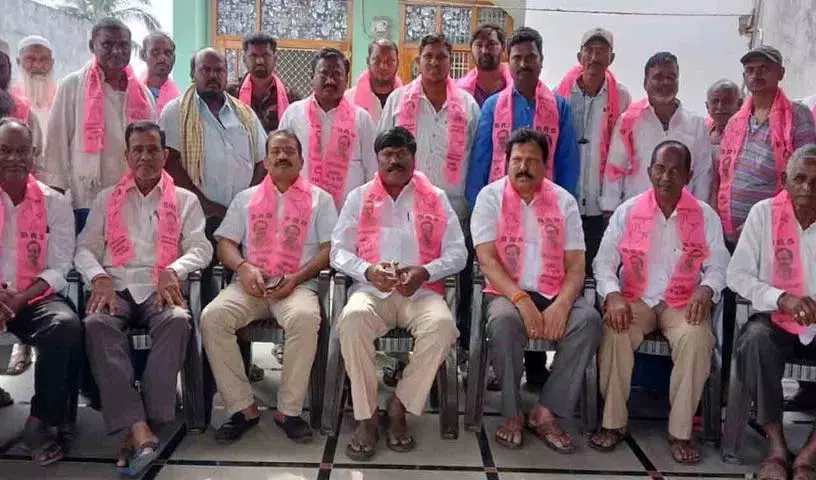 सरकार को यासंगी के मज़दूरों को बोनस देना चाहिए: पूर्व MLA पेड्डी सुदर्शन रेड्डी सरकार को यासंगी के मज़दूरों को बोनस देना चाहिए: पूर्व MLA पेड्डी सुदर्शन रेड्डी