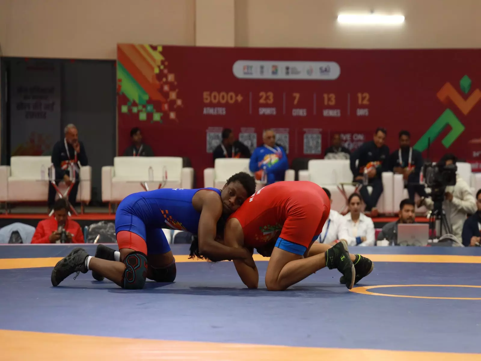 सिद्दी समुदाय की पहलवान शालिना सेयर खेलो इंडिया की समावेशिता की मिसाल बनीं सिद्दी समुदाय की पहलवान शालिना सेयर खेलो इंडिया की समावेशिता की मिसाल बनीं