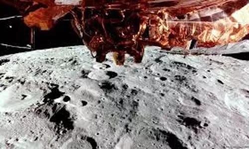 Science:चांद को फाड़ देने का प्लान, NASA का पागलपन Science:चांद को फाड़ देने का प्लान, NASA का पागलपन