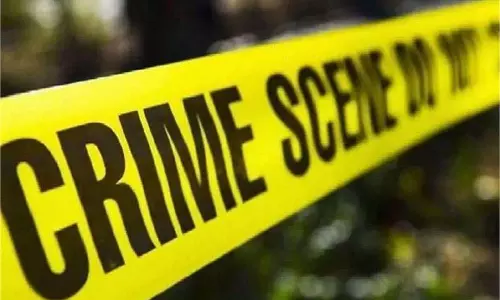 Ballia: 10 साल के बच्चे का बोरे में मिला शव, मचा हड़कंप Ballia: 10 साल के बच्चे का बोरे में मिला शव, मचा हड़कंप