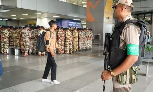 नकली फ्रेंच वीजा रैकेट का भंडाफोड़