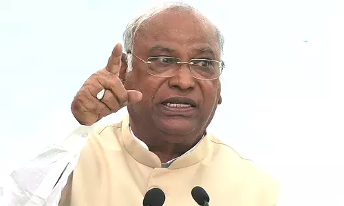 प्रधानमंत्री ‘सबसे बड़े ड्रामेबाज’ हैं, पाखंड में लिप्त : कांग्रेस
