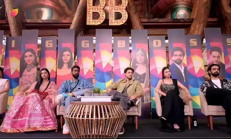 बिग बॉस 19 वोटिंग रिजल्ट: कौन आगे चल रहा, कौन बॉटम 2 में? बिग बॉस 19 वोटिंग रिजल्ट: कौन आगे चल रहा, कौन बॉटम 2 में?