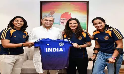 Womens World Cup Cricket : इंडियन रेलवे ने तीन चैंपियन को प्रमोट किया