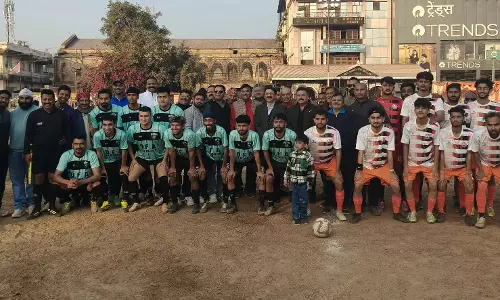 Nahan: 58वीं राज्य स्तरीय फुटबॉल प्रतियोगिता नाहन में शूरुआत Nahan: 58वीं राज्य स्तरीय फुटबॉल प्रतियोगिता नाहन में शूरुआत