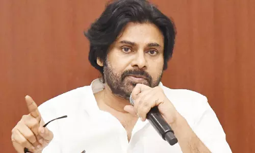 Telangana में पवन कल्याण और मंत्री विवाद, रिलीज़ पर बनी अनिश्चितता