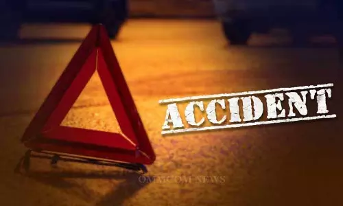 Jajpur में हाइवा ट्रक की चपेट में आने से छात्र की मौत, 2 घायल