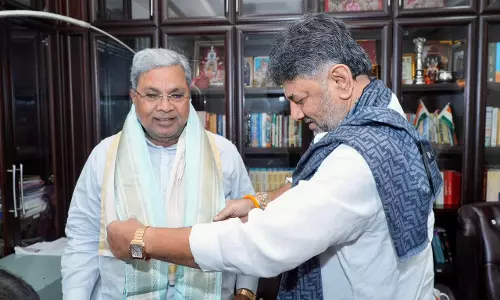 Karnataka राजनीतिक हलचल: सिद्धारमैया ने शिवकुमार को दिया राजनीतिक भरोसा