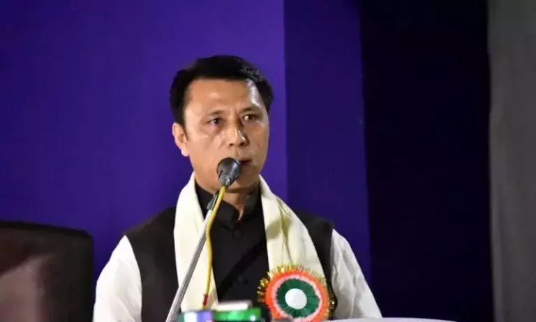 Manipur के बीजेपी विधायक ने कहा कि पार्टी 2027 में फिर से सत्ता में आएगी Manipur के बीजेपी विधायक ने कहा कि पार्टी 2027 में फिर से सत्ता में आएगी