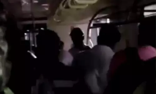 Chennai मेट्रो ट्रेन टनल के अंदर रुकी, यात्रियों को ट्रैक पर चलना पड़ा
