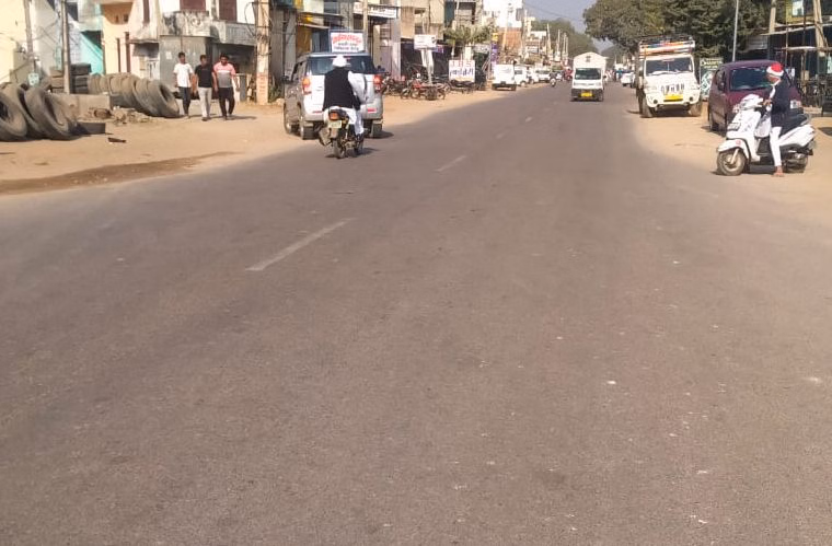 Bhiwani: हाईवे पर लेन मार्किंग न होने से हादसे का खतरा