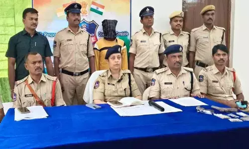 हत्या की कोशिश के मामले में आरोपी गिरफ्तार: SP Nitika Pant हत्या की कोशिश के मामले में आरोपी गिरफ्तार: SP Nitika Pant