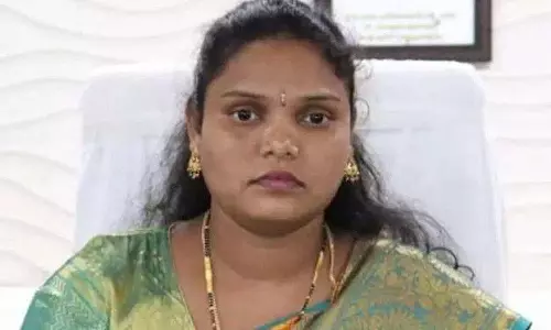 Nellore की मेयर श्रावंती के खिलाफ 18 दिसंबर को अविश्वास प्रस्ताव