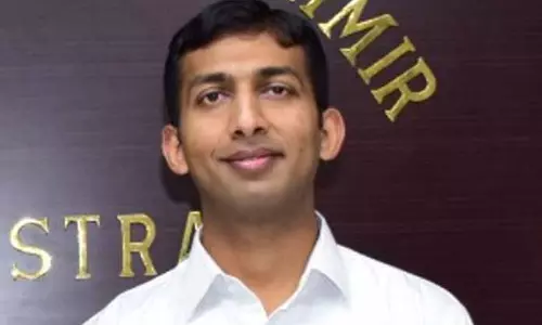 डिव कॉम कश्मीर ने SMDA परियोजनाओं की भौतिक, वित्तीय प्रगति की समीक्षा की डिव कॉम कश्मीर ने SMDA परियोजनाओं की भौतिक, वित्तीय प्रगति की समीक्षा की