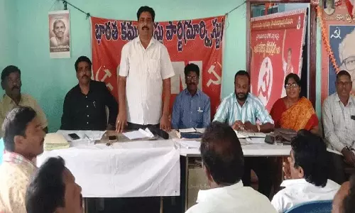 CPI(M) को जनता के मुद्दों पर लड़ने के लिए जीतना चाहिए: भुक्या वीरभद्रम