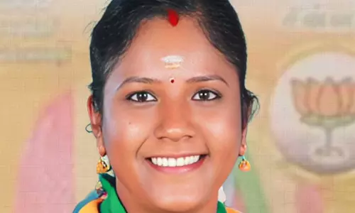 केरल पंचायत चुनाव में बीजेपी ने सोनिया गांधी नामक महिला को उम्मीदवार बनाया केरल पंचायत चुनाव में बीजेपी ने सोनिया गांधी नामक महिला को उम्मीदवार बनाया