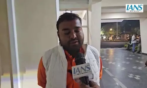 बीजेपी विधायक मनस कुमार दत्ता ने अवैध प्रवासियों और समाज में उनके खतरों पर उठाया सवाल बीजेपी विधायक मनस कुमार दत्ता ने अवैध प्रवासियों और समाज में उनके खतरों पर उठाया सवाल