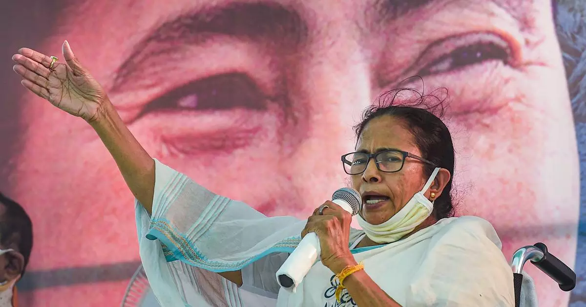 Kolkata: तृणमूल को हराकर नेशनलिस्ट पैनल ने बनाई बढ़त Kolkata: तृणमूल को हराकर नेशनलिस्ट पैनल ने बनाई बढ़त