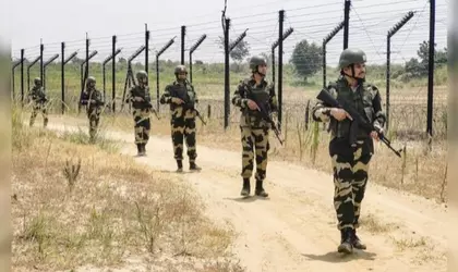 CM माणिक साहा का बयान: बांग्लादेश से बड़ी घुसपैठ नहीं CM माणिक साहा का बयान: बांग्लादेश से बड़ी घुसपैठ नहीं