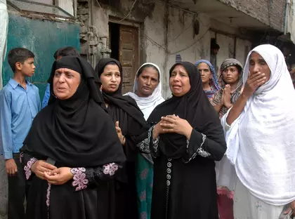 Pakistan: महिलाओं के खिलाफ जेंडर आधारित हिंसा में बड़ी बढ़ोतरी की रिपोर्ट Pakistan: महिलाओं के खिलाफ जेंडर आधारित हिंसा में बड़ी बढ़ोतरी की रिपोर्ट