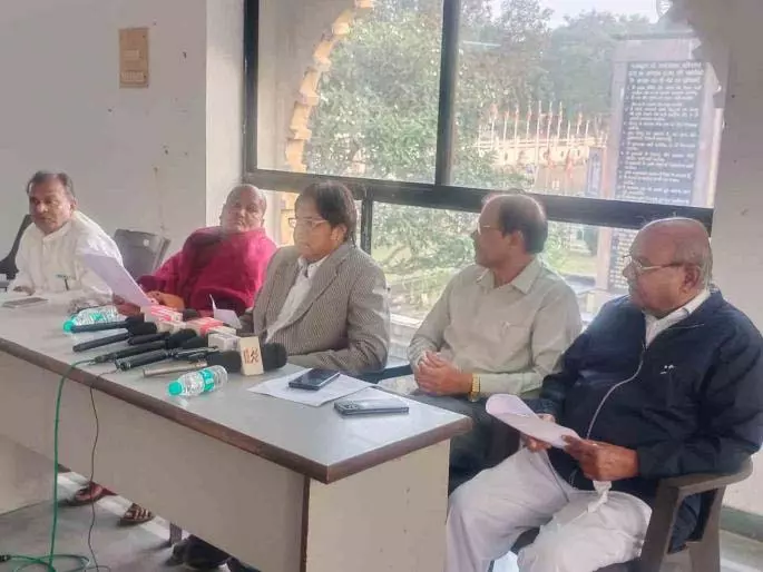 Deekshabhoomi विकास के लिए कोई योजना मंजूर नहीं, तीसरी योजना भी अस्पष्ट Deekshabhoomi विकास के लिए कोई योजना मंजूर नहीं, तीसरी योजना भी अस्पष्ट