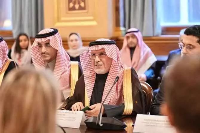 Saudi Arabia और UK के बीच तीसरे स्ट्रेटेजिक एड डायलॉग का लंदन में ओपनिंग सेशन Saudi Arabia और UK के बीच तीसरे स्ट्रेटेजिक एड डायलॉग का लंदन में ओपनिंग सेशन