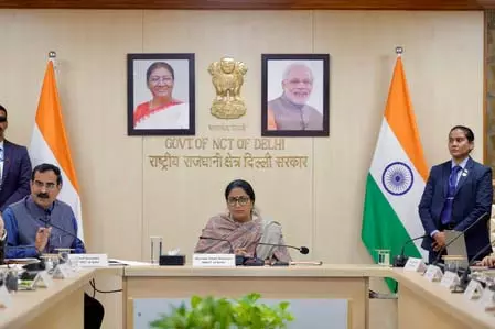 बेघरों की सुरक्षा के लिए शीतकालीन कार्य योजना लागू: मुख्यमंत्री रेखा गुप्ता बेघरों की सुरक्षा के लिए शीतकालीन कार्य योजना लागू: मुख्यमंत्री रेखा गुप्ता
