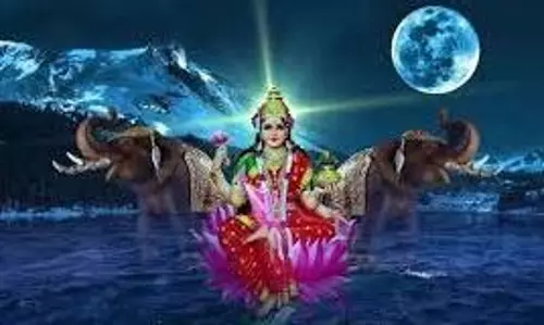Purnima 2025: साल की आखिरी पूर्णिमा, सिर्फ इस मुहूर्त में ही करें स्नान, तभी बरसेगी मां लक्ष्मी की कृपा Purnima 2025: साल की आखिरी पूर्णिमा, सिर्फ इस मुहूर्त में ही करें स्नान, तभी बरसेगी मां लक्ष्मी की कृपा
