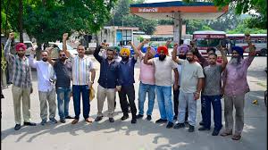 Ludhiana : पंजाब रोडवेज, PRTC कॉन्ट्रैक्ट कर्मचारियों ने हड़ताल खत्म की