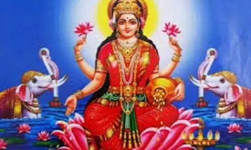 Lakshmi Mantra: माता लक्ष्मी को प्रसन्न करने का सबसे शक्तिशाली मंत्र, पूर्णिमा पर जरूर करें जाप Lakshmi Mantra: माता लक्ष्मी को प्रसन्न करने का सबसे शक्तिशाली मंत्र, पूर्णिमा पर जरूर करें जाप
