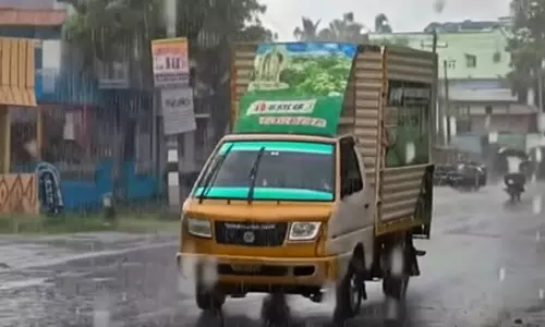 साइक्लोन दित्वाह का असर: तमिलनाडु में झमाझम बारिश, कई जिलों में स्कूल-कॉलेज बंद साइक्लोन दित्वाह का असर: तमिलनाडु में झमाझम बारिश, कई जिलों में स्कूल-कॉलेज बंद