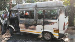 Hinjewadi accident के बाद पुलिस और RTO ने प्राइवेट IT पार्क बसों की जांच शुरू की