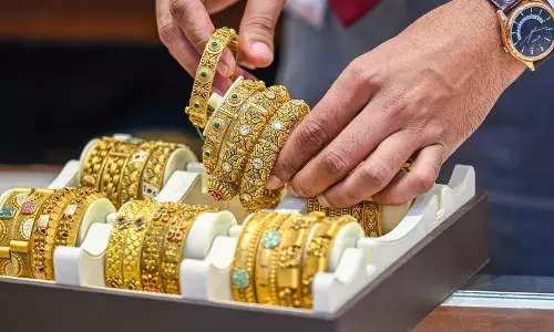 Global market से मिले सपोर्ट से MCX पर सोने में तेज़ी Global market से मिले सपोर्ट से MCX पर सोने में तेज़ी
