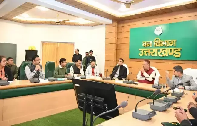 Dehradun: 24 दिसंबर से मसूरी में शुरू होगी सर्दियों की रंगीन धूम Dehradun: 24 दिसंबर से मसूरी में शुरू होगी सर्दियों की रंगीन धूम