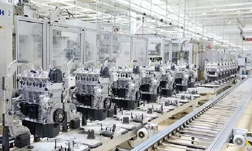 RBI: विदेशी टेक्निकल सहयोग में मैन्युफैक्चरिंग सेक्टर की हिस्सेदारी 78 परसेंट है