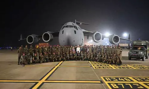 ऑपरेशन सागर बंधु: भारतीय सेना की टुकड़ी Sri Lanka पहुंची मानवीय सहायता के लिए ऑपरेशन सागर बंधु: भारतीय सेना की टुकड़ी Sri Lanka पहुंची मानवीय सहायता के लिए