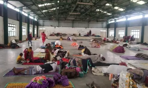 Lucknow: रैन बसेरों के लिए जगह नहीं, 13 जिलों में मुआवजा वितरण रुका Lucknow: रैन बसेरों के लिए जगह नहीं, 13 जिलों में मुआवजा वितरण रुका
