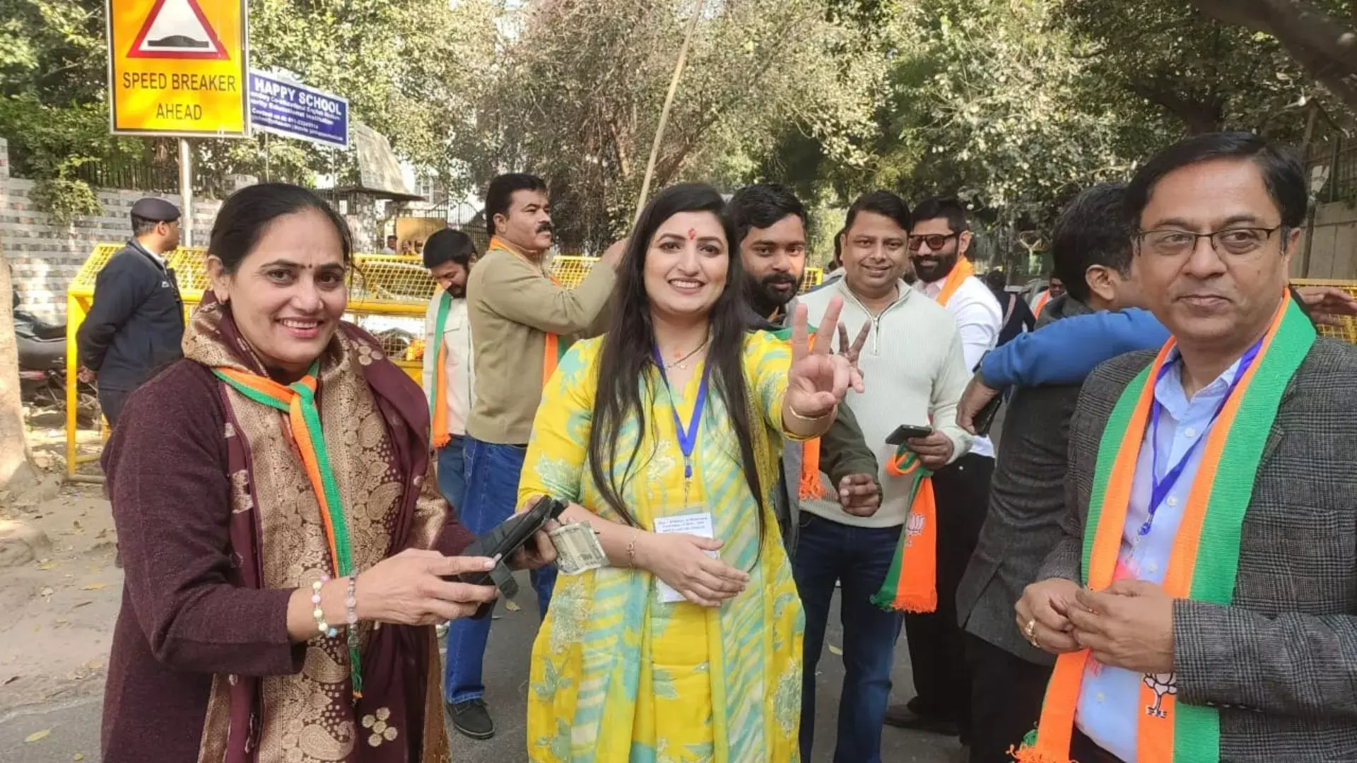 New Delhi: एमसीडी उपचुनाव में कांग्रेस ने खोला खाता, विपक्ष को झटका New Delhi: एमसीडी उपचुनाव में कांग्रेस ने खोला खाता, विपक्ष को झटका