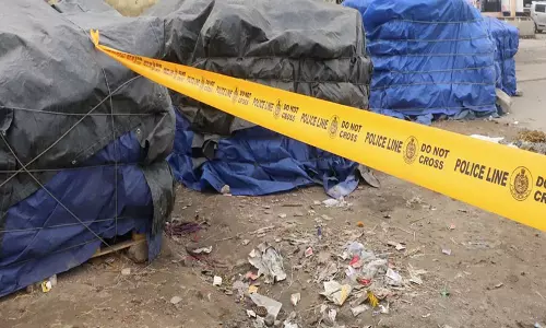 दिल्ली विश्वविद्यालय के दो कॉलेजों को बम से उड़ाने की धमकी भरे ईमेल मिले, पुलिस मौके पर