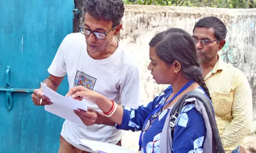 बारासात में वोटर लिस्ट में दोहरी एंट्री, BLO जांच के घेरे में बारासात में वोटर लिस्ट में दोहरी एंट्री, BLO जांच के घेरे में