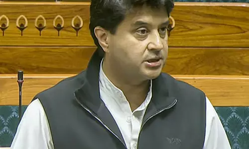 भारत में 5जी टावर्स की संख्या 5 लाख के पार, 2.14 लाख ग्राम पंचायतों तक पहुंचा भारतनेट