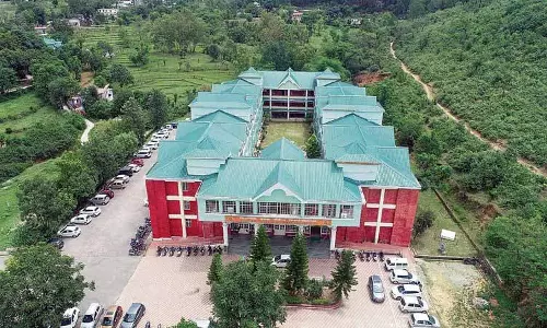 Himachal: स्टूडेंट्स से ड्रग्स के खिलाफ एकजुट होने का आग्रह Himachal: स्टूडेंट्स से ड्रग्स के खिलाफ एकजुट होने का आग्रह