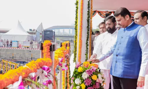 Mumbai: ट्रैफिक जाम कम करने के लिए नई सुरंग का उद्घाटन, लागत ₹8,056 करोड़ Mumbai: ट्रैफिक जाम कम करने के लिए नई सुरंग का उद्घाटन, लागत ₹8,056 करोड़