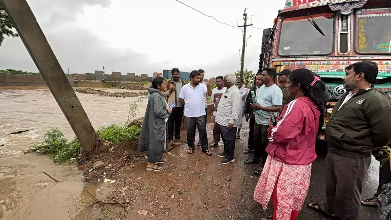 Andhra :  कोहरे के कारण RGIA में उड़ानें बाधित, नेल्लोर में दितवाह में बारिश