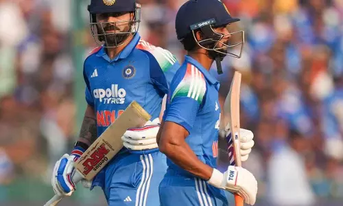 India vs South Africa ODI: भारत ने साउथ अफ्रीका को दिया 359 का टारगेट, रायपुर में कोहली-गायकवाड़ के शतक