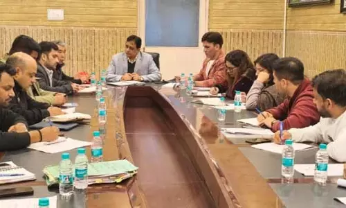 JAMMU: डायरेक्टर टूरिज्म ने आने वाले इवेंट्स की तैयारियों का रिव्यू किया